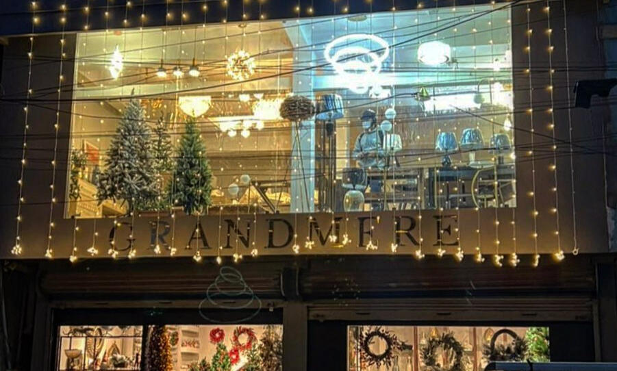 Grandmere building